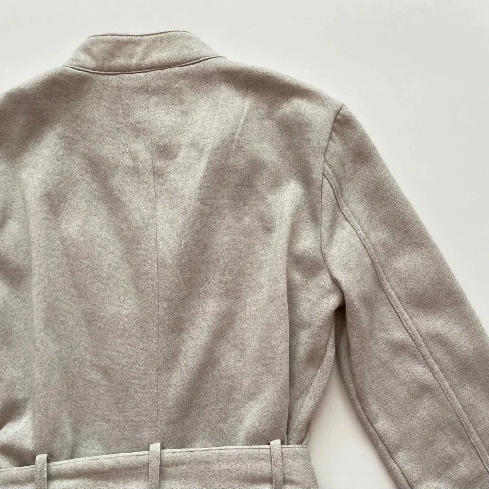 GUESS Tie Winter Jacket Cozy Coat Beige Tan Neutral Size Medium Gold Hardware - Picture 8 of 15